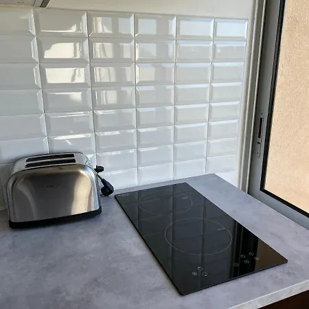 Joli Très Clair à Proximité Pour 3 Personnes