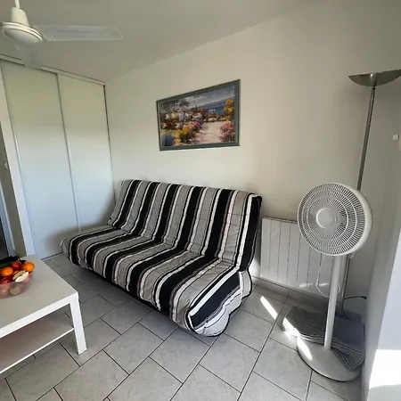 公寓 Joli Tres Clair A Proximite Pour 3 Personnes *