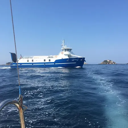 Διαμέρισμα Joli Tres Clair A Proximite Pour 3 Personnes