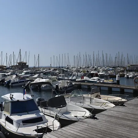 Joli Très Clair à Proximité Pour 3 Personnes Appartement *