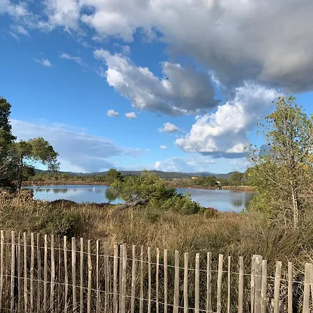 Appartement Joli Très Clair à Proximité Pour 3 Personnes La Londe-les-Maures