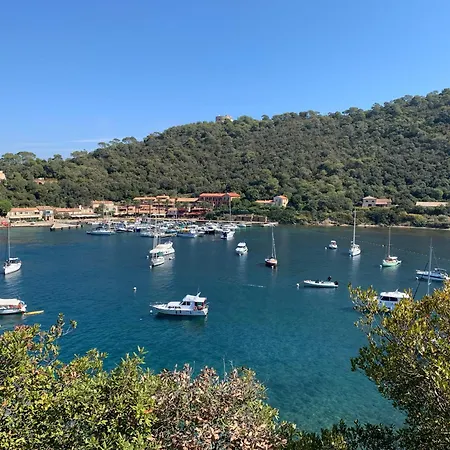 Joli Tres Clair A Proximite Pour 3 Personnes * La Londe-les-Maures