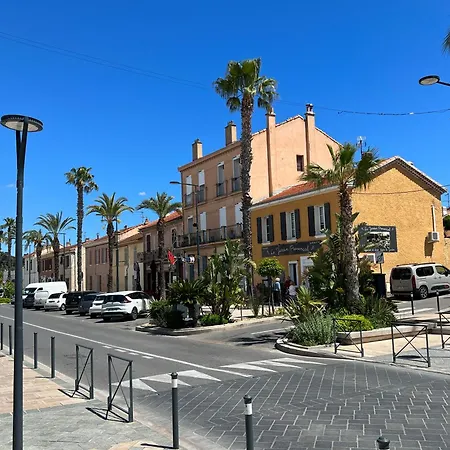 Appartement Joli Très Clair à Proximité Pour 3 Personnes